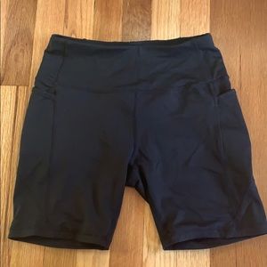 Black Biker Shorts With Pockets Size Small